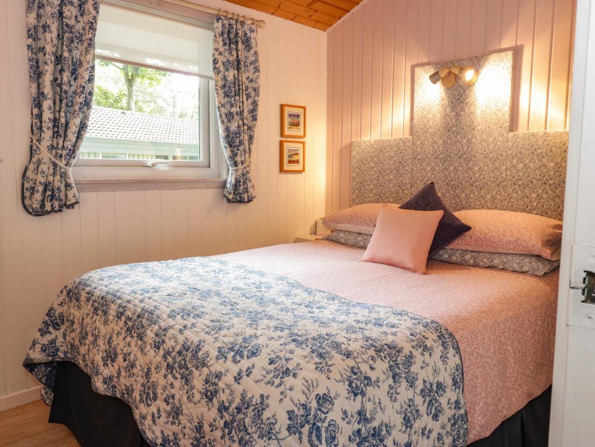 Meadow Lodge Coldingham Экстерьер фото